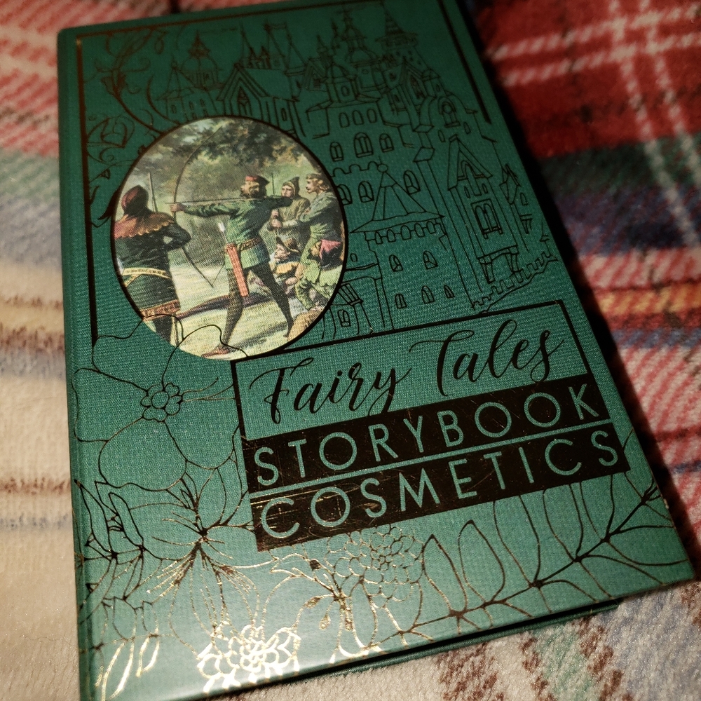 Storybook Cosmetics Robin hood palette